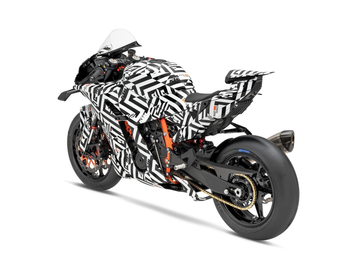 KTM 990 RC R, svelato il prototipo della nuova carenata austriaca